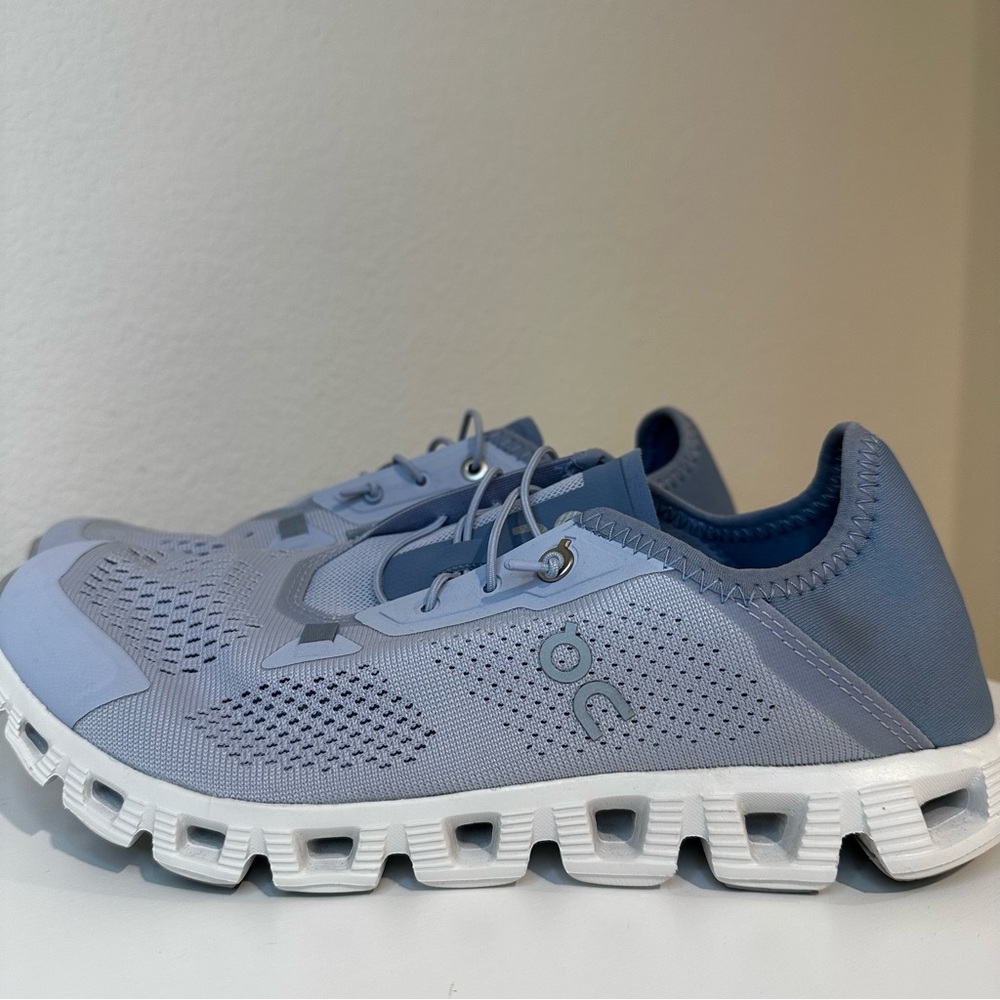 On Running CloudCoast Sneakers in Blue and White - Picture 5 of 9